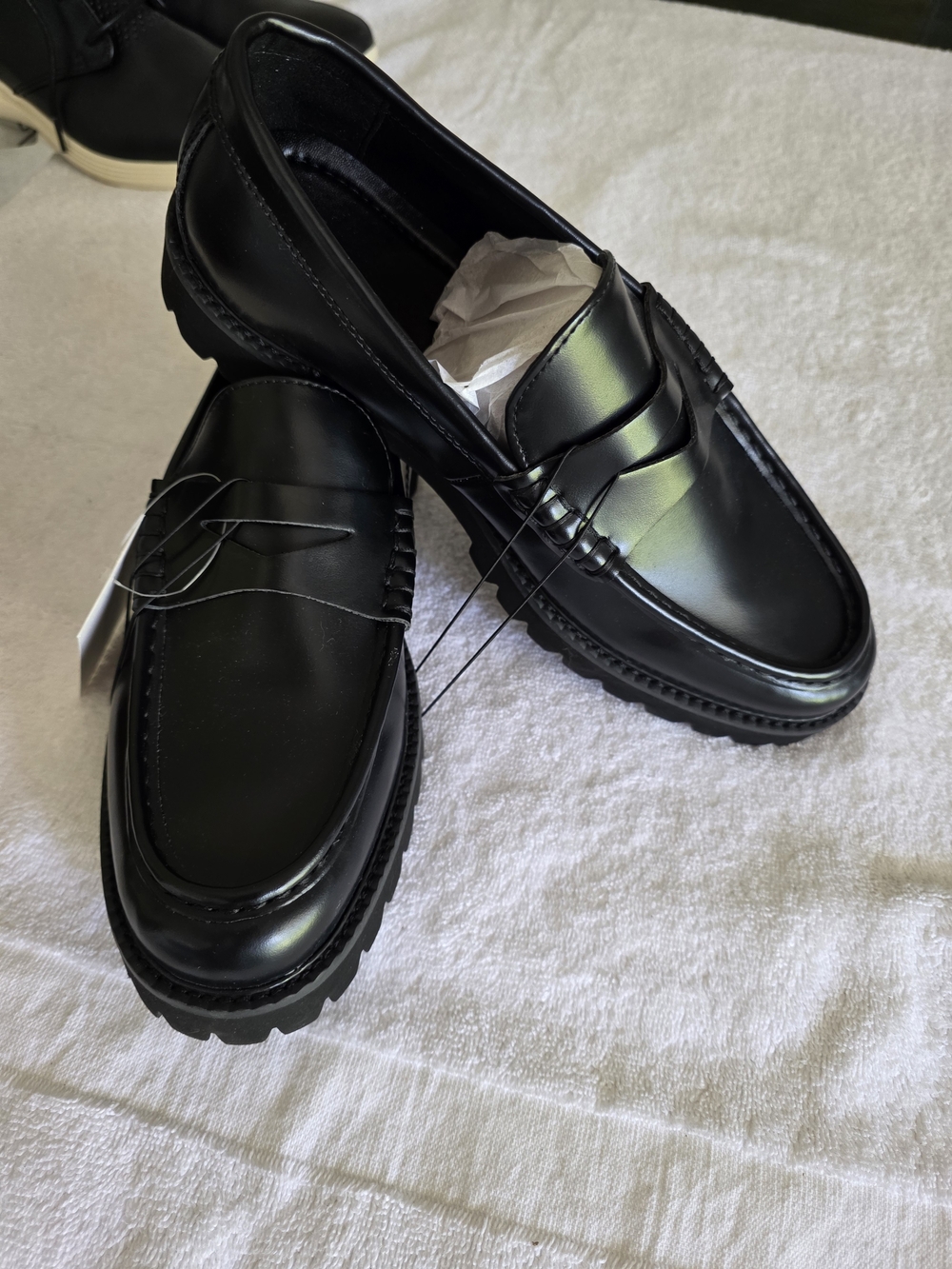 NWT H&M Chunky Lug Sole Black Penny Loafers